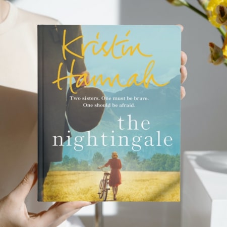 The Nightingale by Kristin Hannah