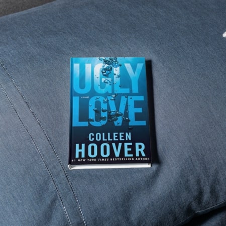 ugly love by Colleen Hoover